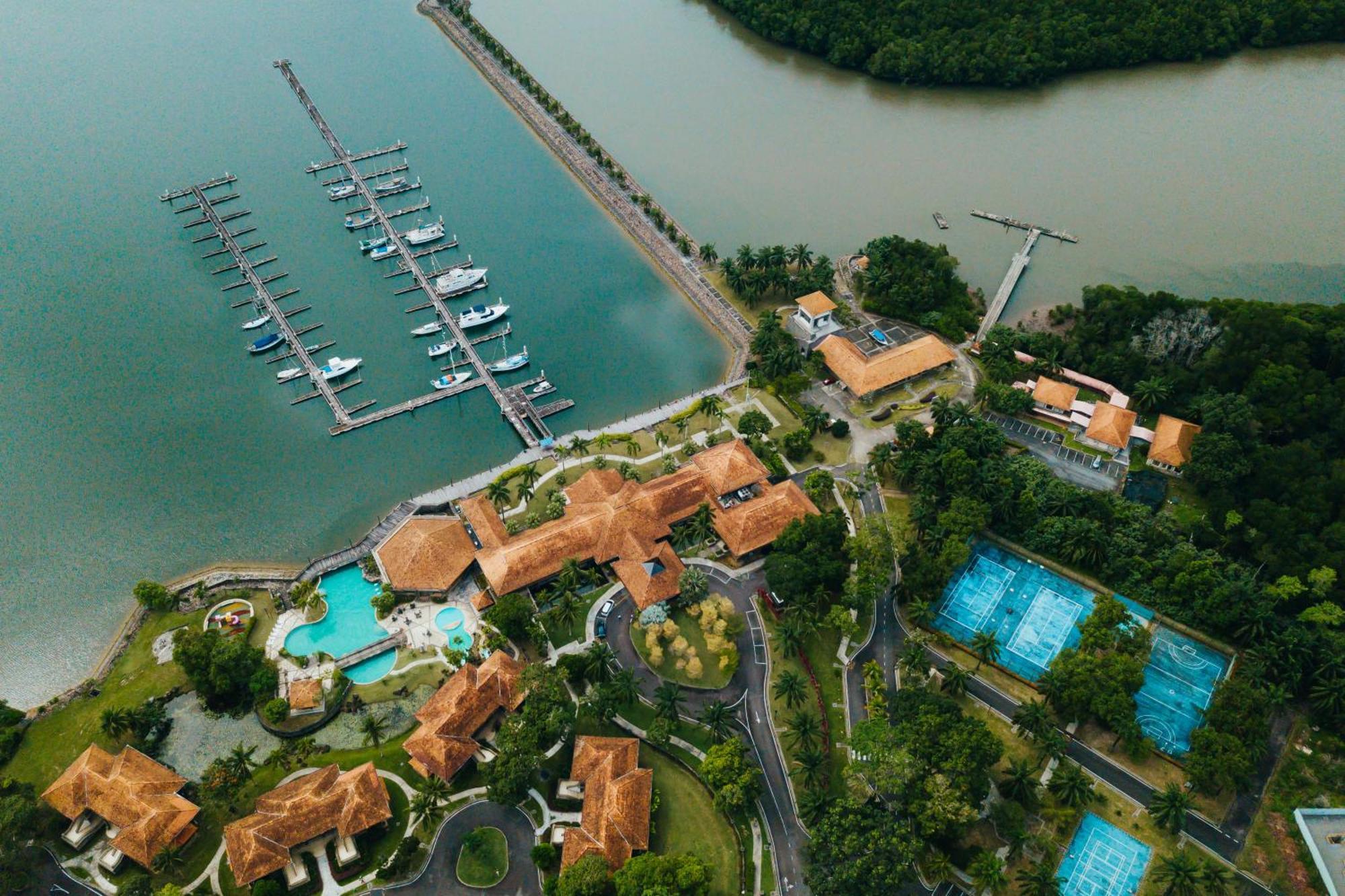 Sebana Cove Resort Pengerang Exterior photo