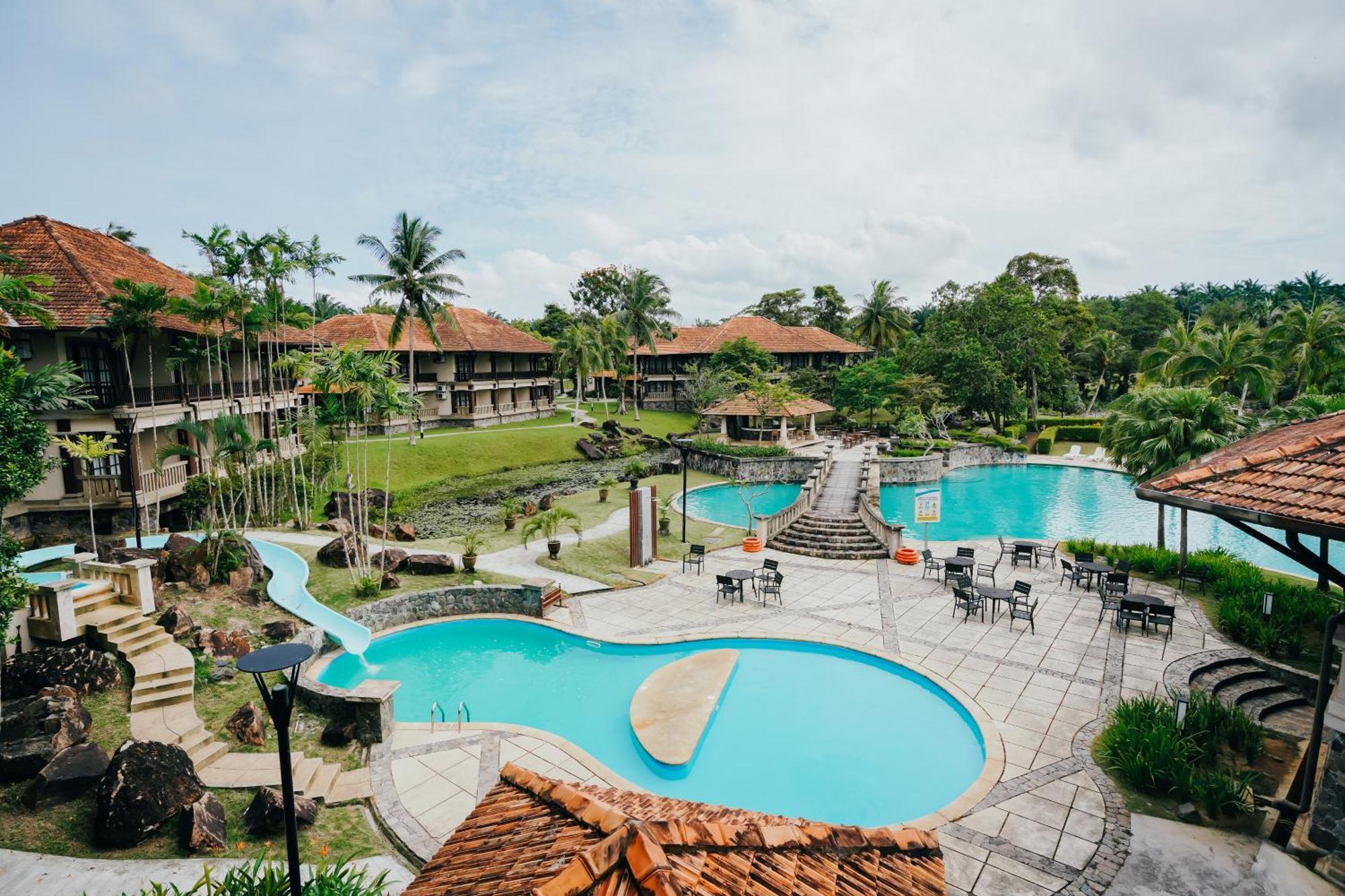 Sebana Cove Resort Pengerang Exterior photo